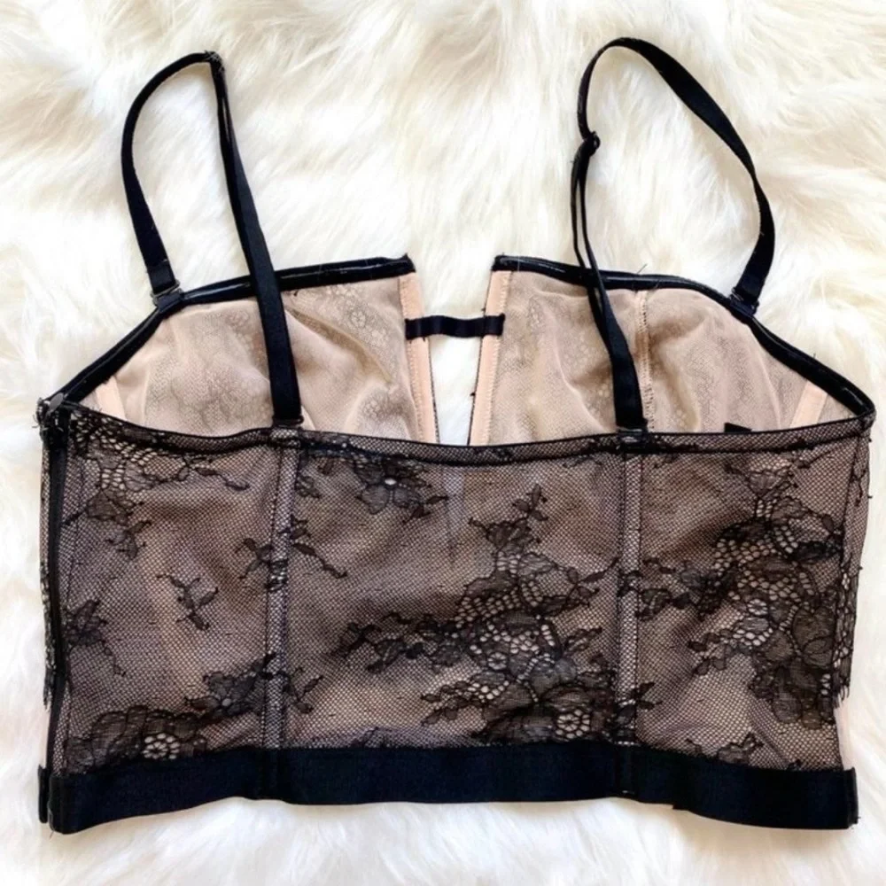 Victoria's Secret Lace‎ Lingerie